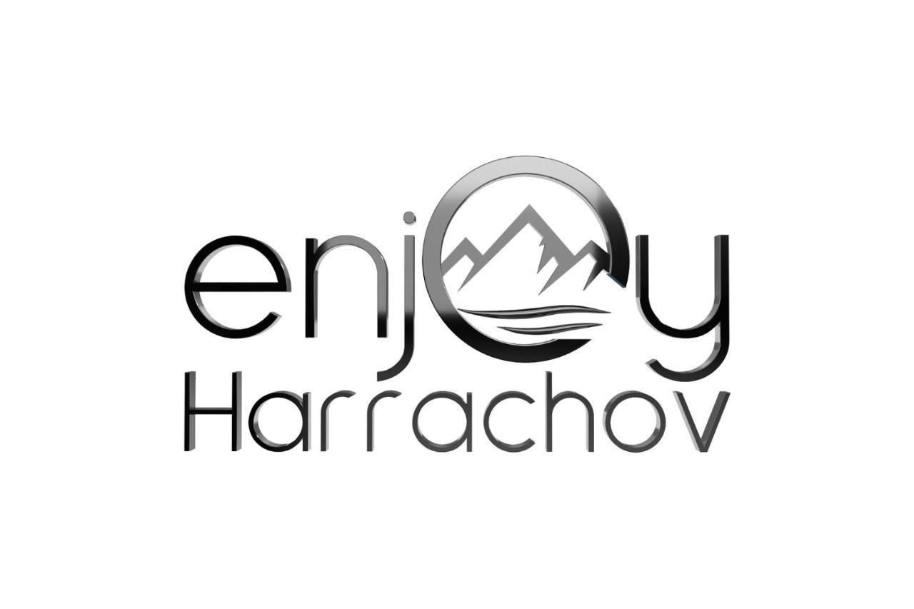Enjoyharrachov - Atraktivni Slunny Klimatizovany Apartman 14 V Centru Harrachova Se Saunou, Parkovanim, Wifi-Wlan, Sat, Herni Konzoli, Pc S Win 10, Netflix Zdarma A Moznosti Dobijeni Auta S Jedinecnym Vyhledem Na Certovu Horu Se Skokanskymi Mustky Екстериор снимка
