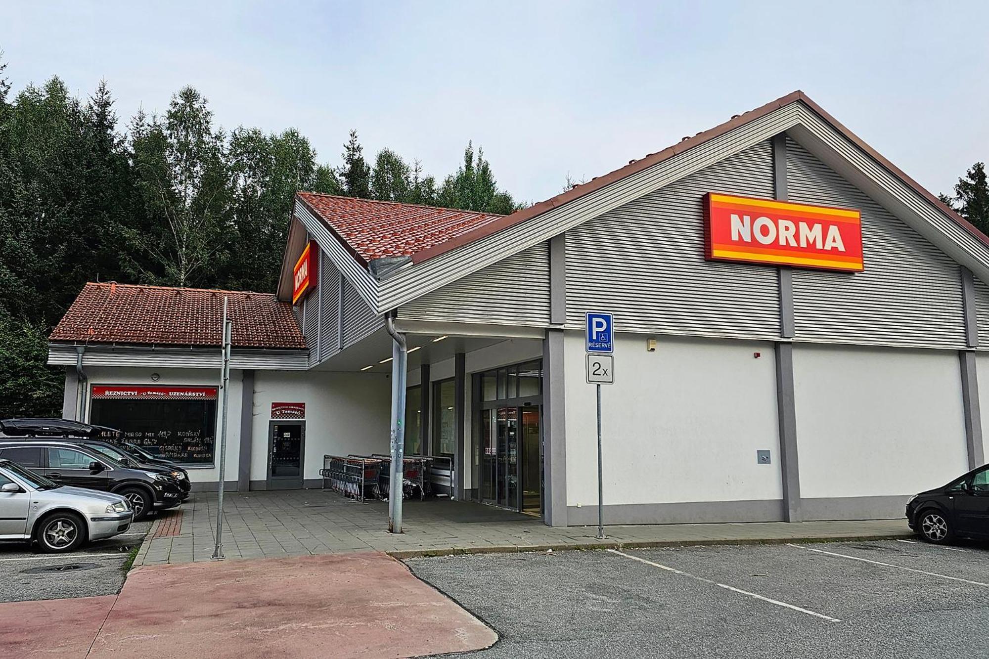 Enjoyharrachov - Atraktivni Slunny Klimatizovany Apartman 14 V Centru Harrachova Se Saunou, Parkovanim, Wifi-Wlan, Sat, Herni Konzoli, Pc S Win 10, Netflix Zdarma A Moznosti Dobijeni Auta S Jedinecnym Vyhledem Na Certovu Horu Se Skokanskymi Mustky Екстериор снимка